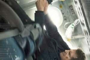 MV5BOTI3NzcxMjkzMl5BMl5BanBnXkFtZTgwMDY0NTQ0MDE2540._V1_SX640_SY720_