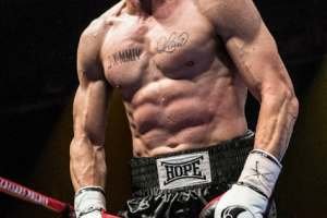 jake-gyllenhaal-southpaw-full-1