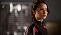 Jennifer-Lawrence-in-The-Hunger-Games-2012-Movie-Image7
