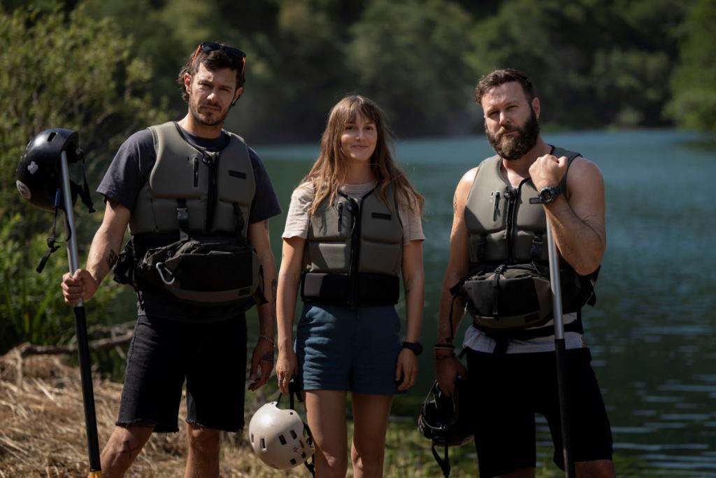 THE RIVER WILD Reboot Now Filming, Cast Photo Revealed Ahead Of 2023