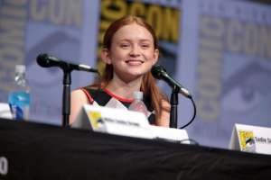 2560px-Sadie_Sink_(36214027485)
