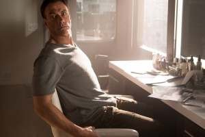 jean-claude-van-johnson-jcvd-04-600x432