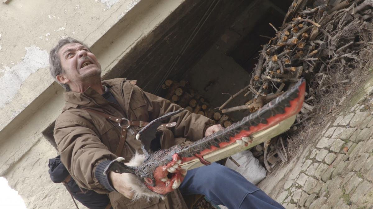 Old_Man_and_the_Demon_Sword_01