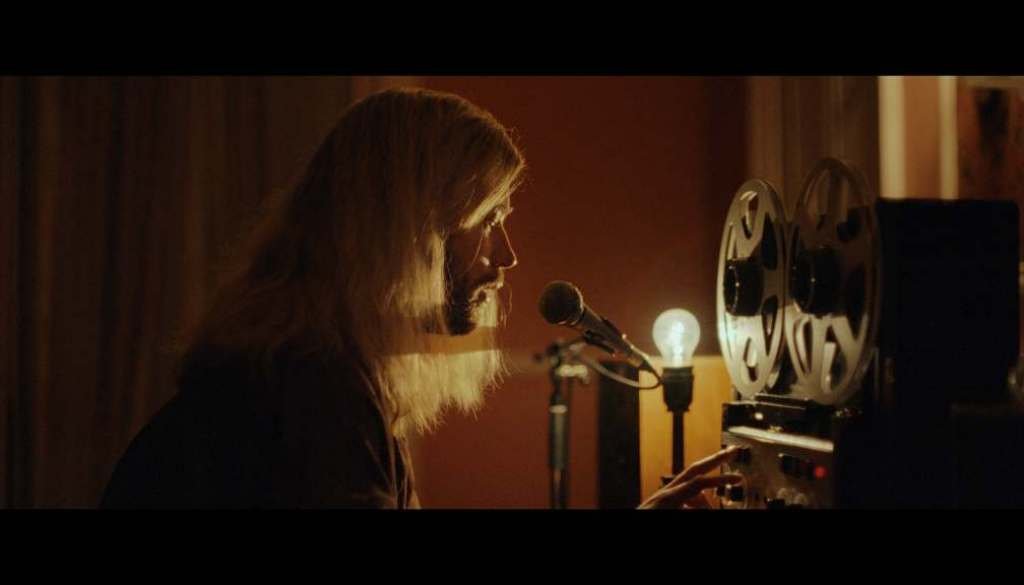 Back_Mask_Short_Film_Still_01