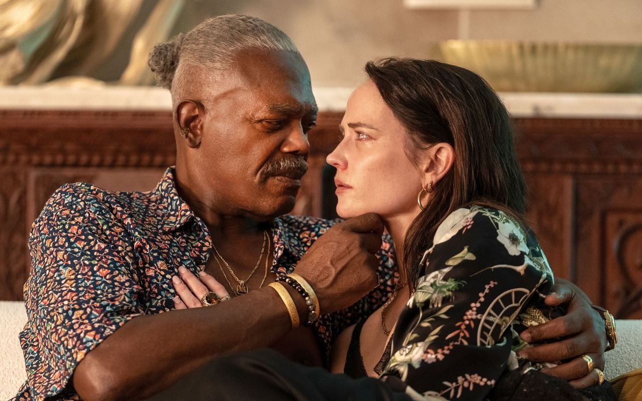 Samuel L. Jackson and Eva Green in "Just Play Dead" (Photo by Rico Torres)