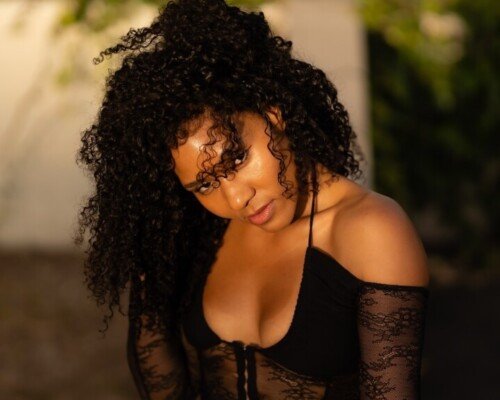 MV5BODA1MWI3MzUtZWI4YS00YmFlLTgxYjUtZTEyM2YwMjVkZTMyXkEyXkFqcGc@._V1_