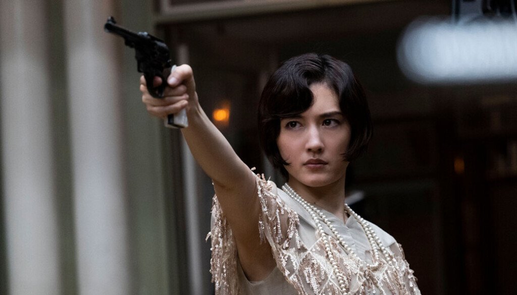 RevolverLily-1340x754_1