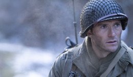 lucky-strike-Scott_Eastwood_in_Lucky_Strike_Courtesy_of_Roadside_Attractions_and_Saban_3_rgb