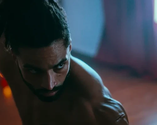 Adapt, Yunis🕊️.Yesterday will destroy you.#stronghold #action #film #shortfilm #martialarts🎥-